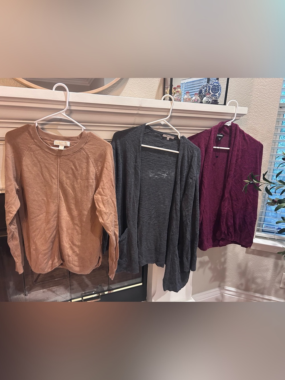 Women’s Sweater’s bundle size M/L